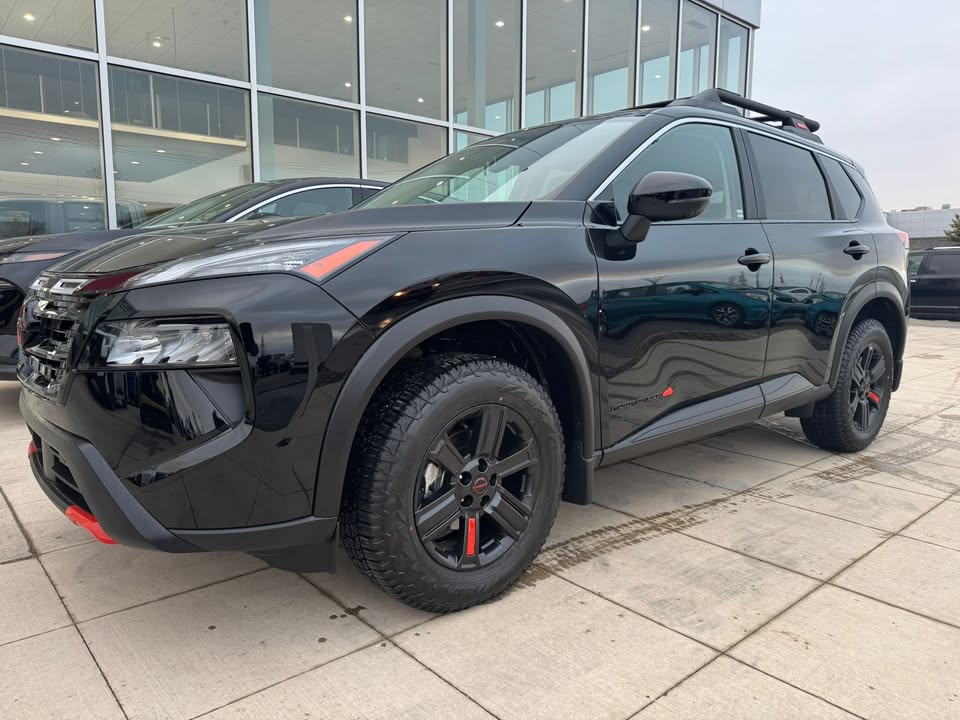 2026 Nissan Rogue Rock Creek - photo 3
