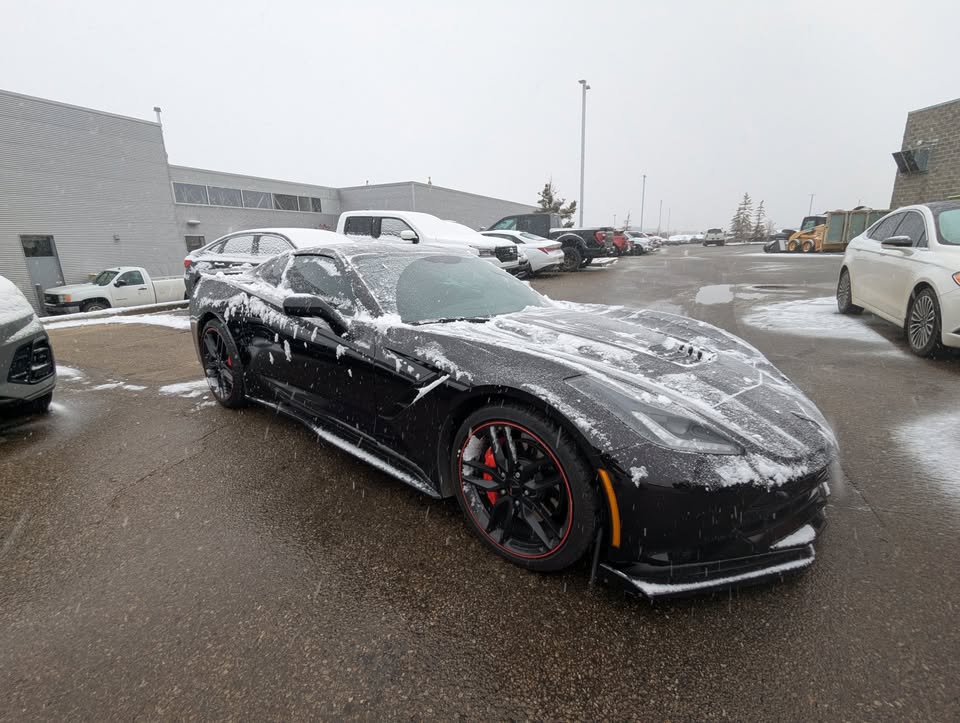 2017 Chevrolet Corvette Stingray 3LT - photo 2