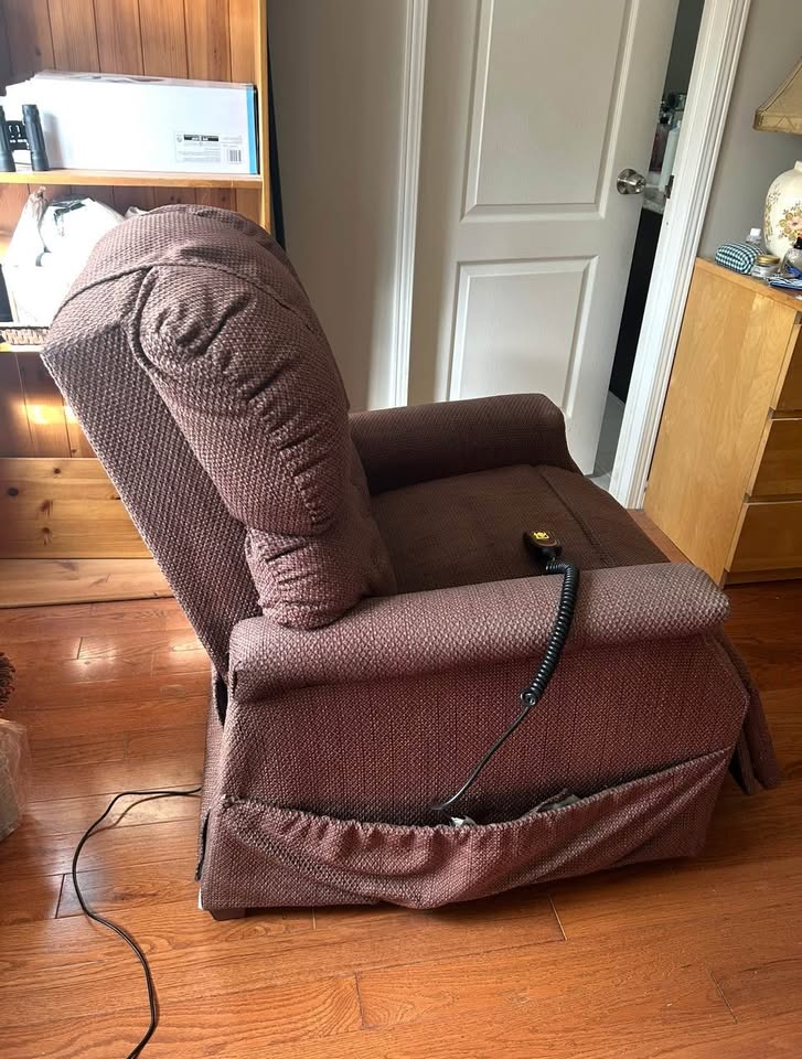 Golden Technologies Comforter Lift Chair - photo 2