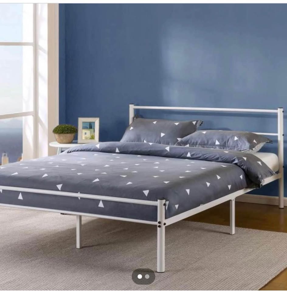 Bed frame metal white - full bed - photo 2