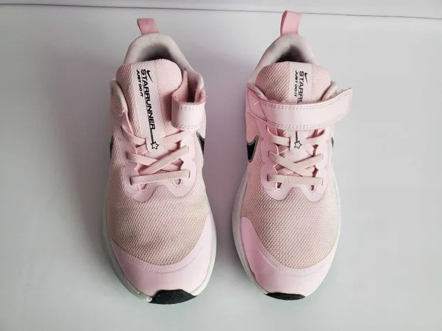 Size 3 Youth Nike Star Runner