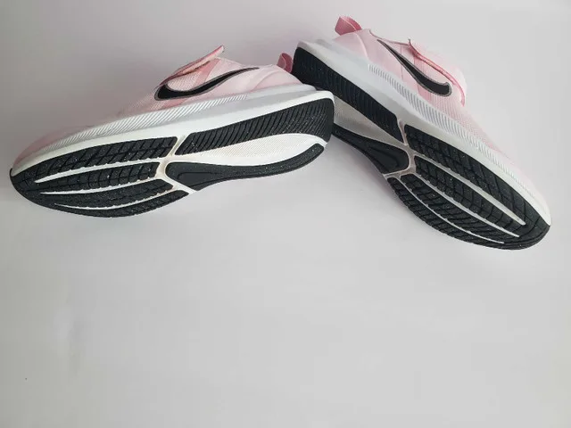 Size 3 Youth Nike Star Runner image indicator(3)