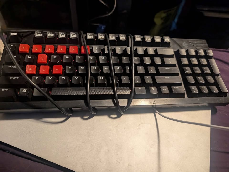 Cooler Master CM Storm Mechanical Keyboard - photo 3
