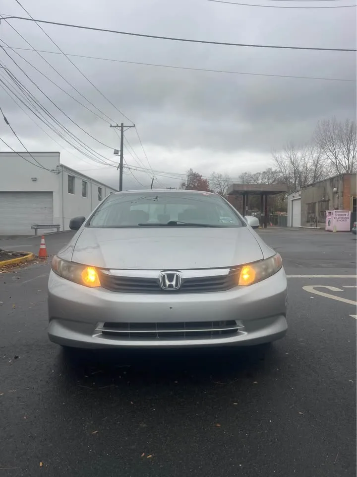 2012 Honda Civic · EX Sedan 4D image indicator(2)