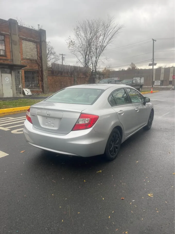 2012 Honda Civic · EX Sedan 4D image indicator(4)