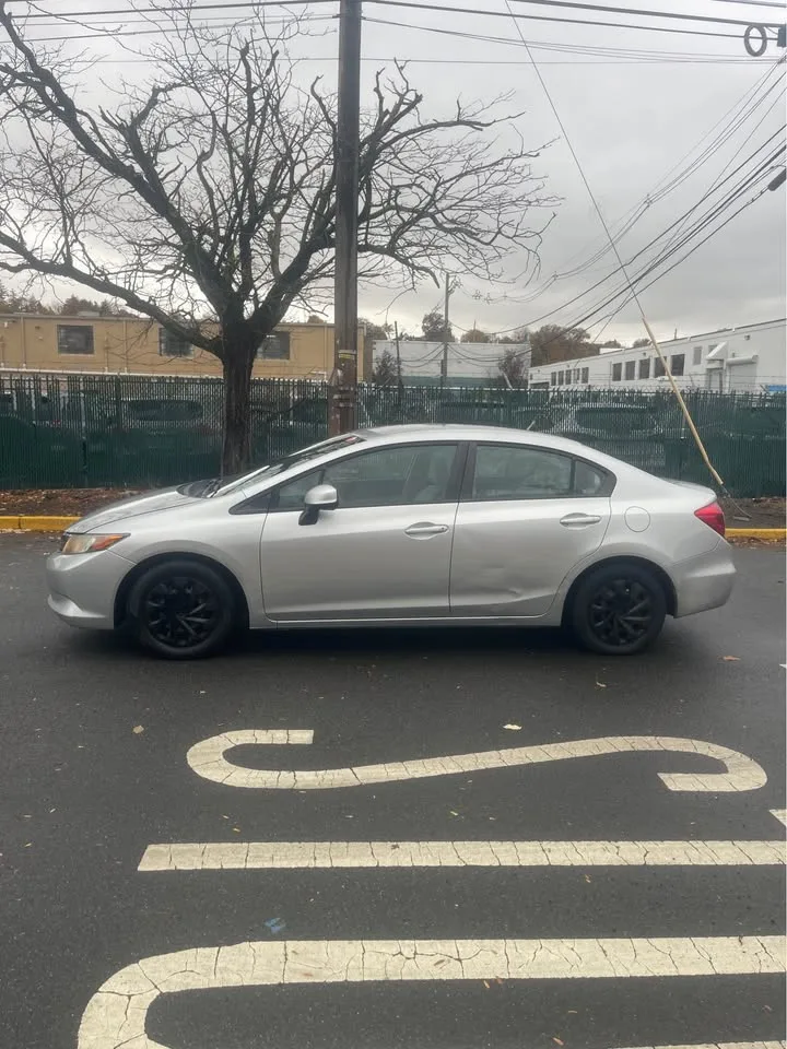 2012 Honda Civic · EX Sedan 4D image indicator(7)