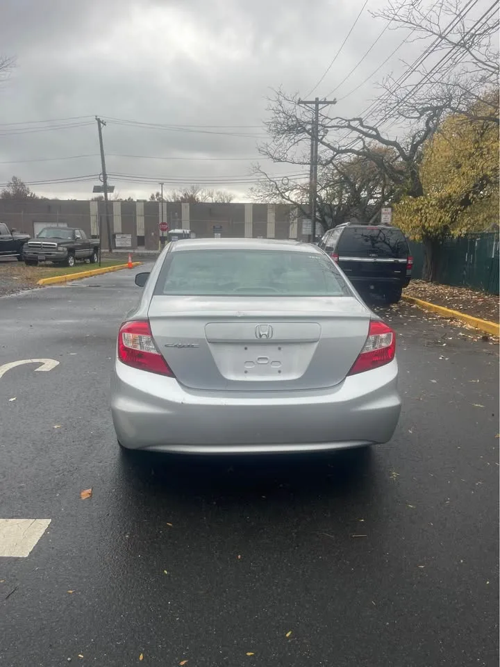 2012 Honda Civic · EX Sedan 4D image indicator(9)