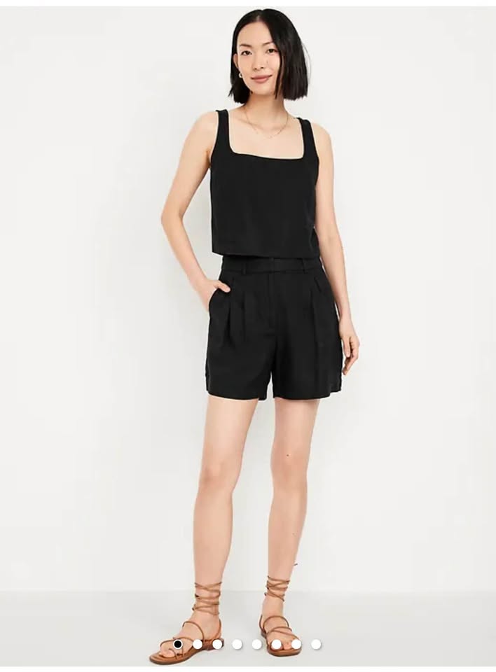 Old Navy Taylor Trouser Shorts