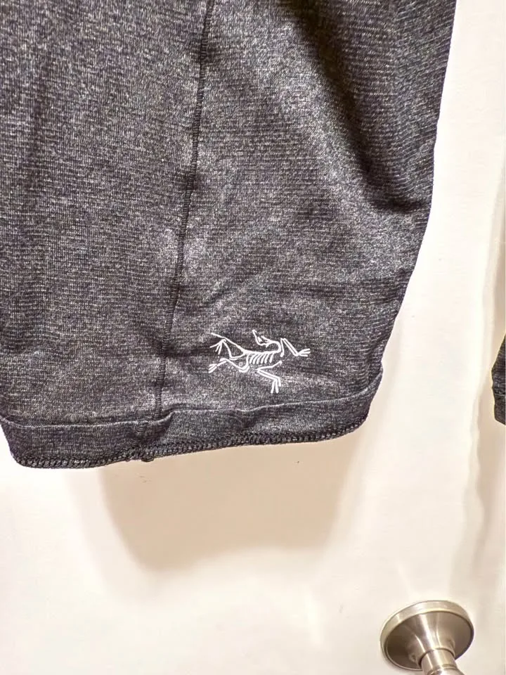 Arc'teryx Long Sleeve Shirt - Women’s XL image indicator(2)