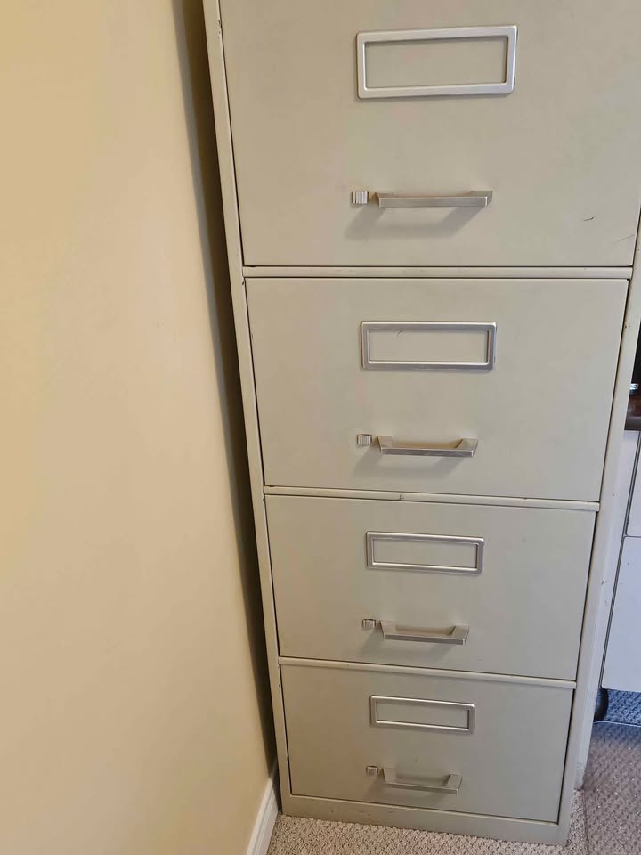 Vintage Metal Filing Cabinet - 4 Drawers - photo 2