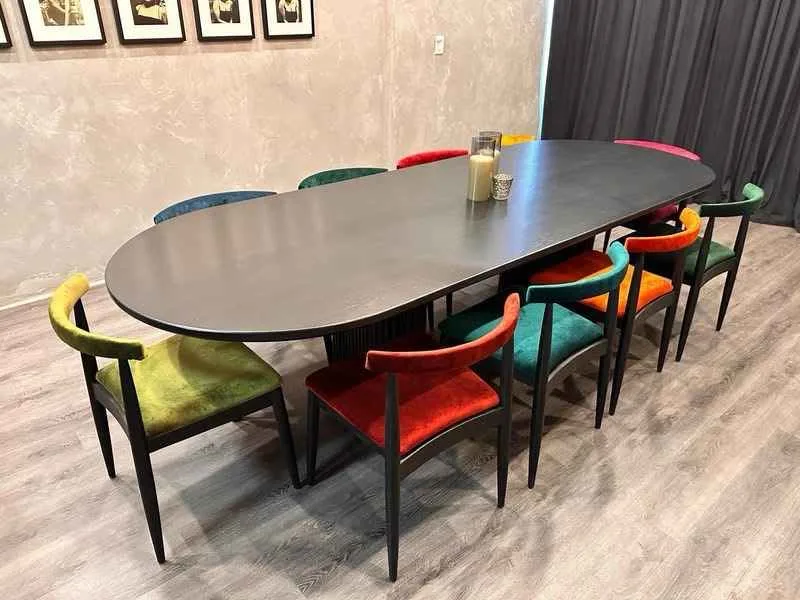 Oak Dining Table image indicator(2)