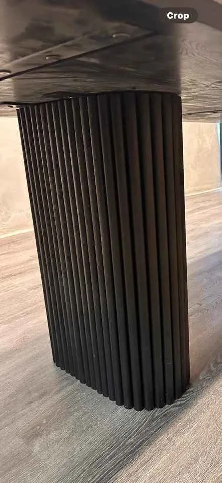 Oak Dining Table image indicator(4)