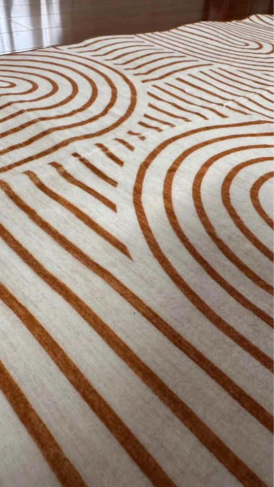 Area Rug 2'x 6' image indicator(2)