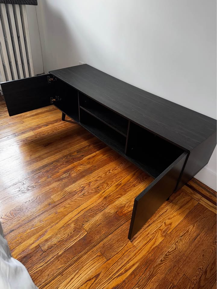 TV Stand - photo 3