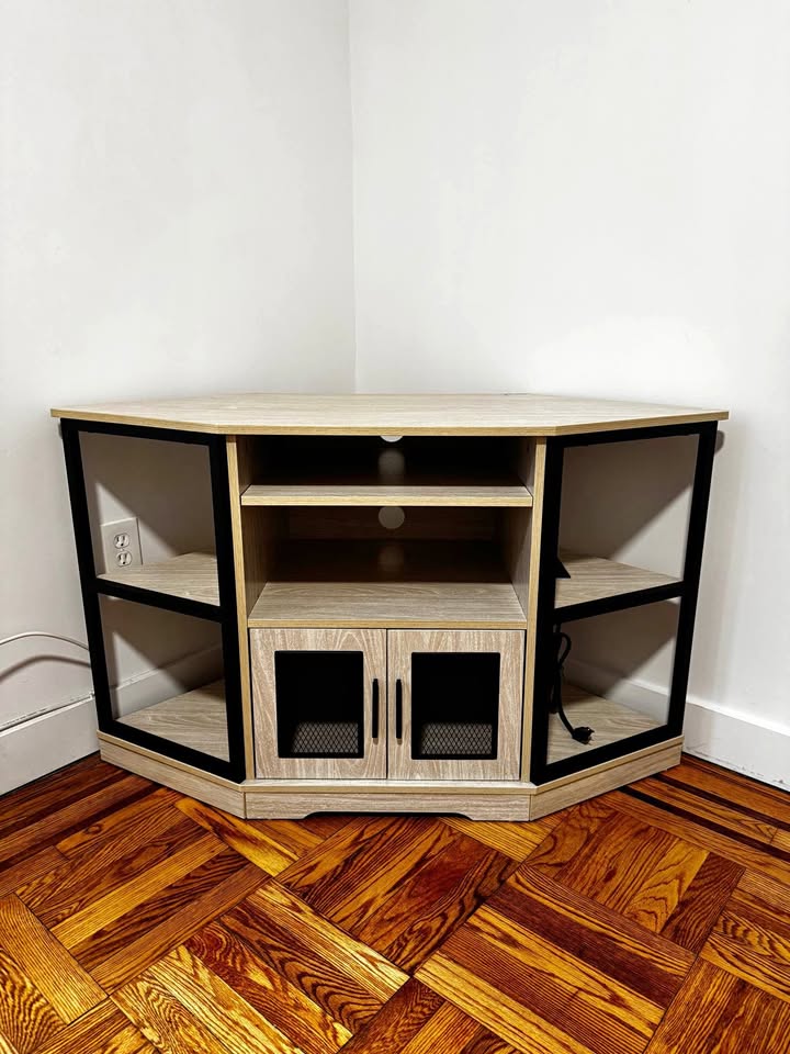 Corner TV Stand