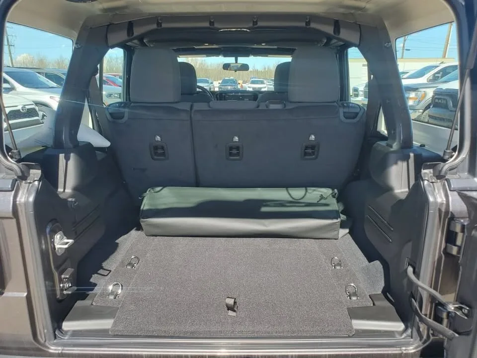 2024 Jeep wrangler image indicator(4)