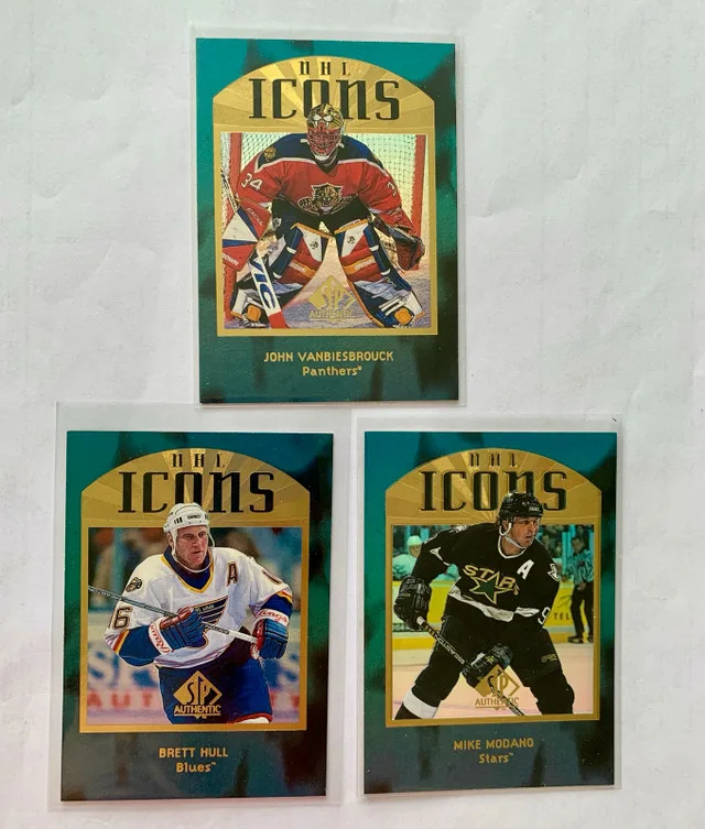 9 NHL Icon Cards image indicator(5)