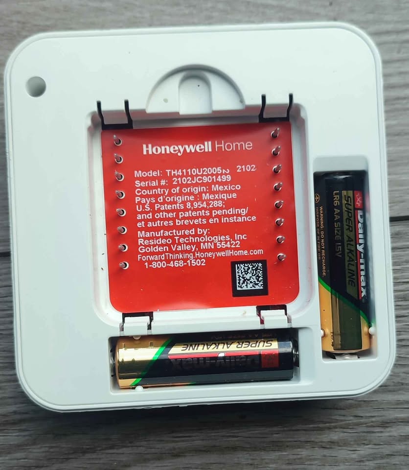 Honeywell T4 Thermostat ProSeries - photo 3