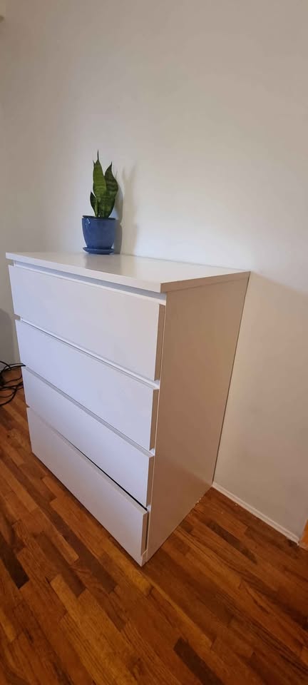 Ikea: 4 drawer Storklinto dresser - photo 3