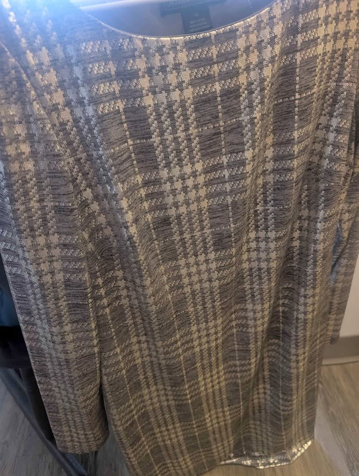 Jessica Howard Dress - Size 12, Gold Checks, Near New