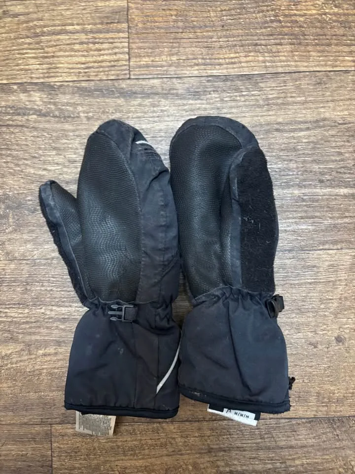 Kids mittens size medium 🥕 image indicator(2)