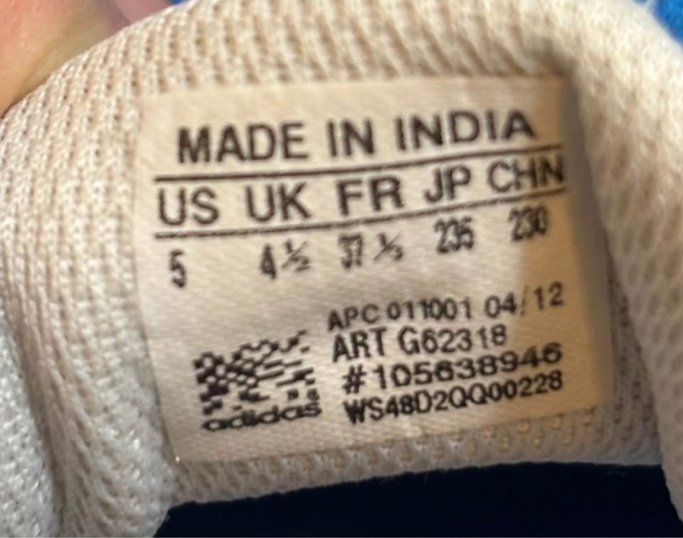 Boys adidas size 5 🥕 - photo 3