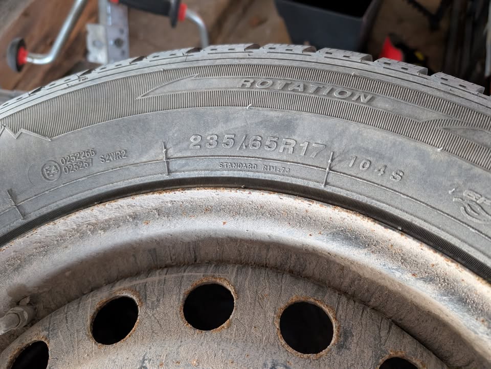 235/65R17 Winter Tires on Rims - Honda Odyssey - photo 3
