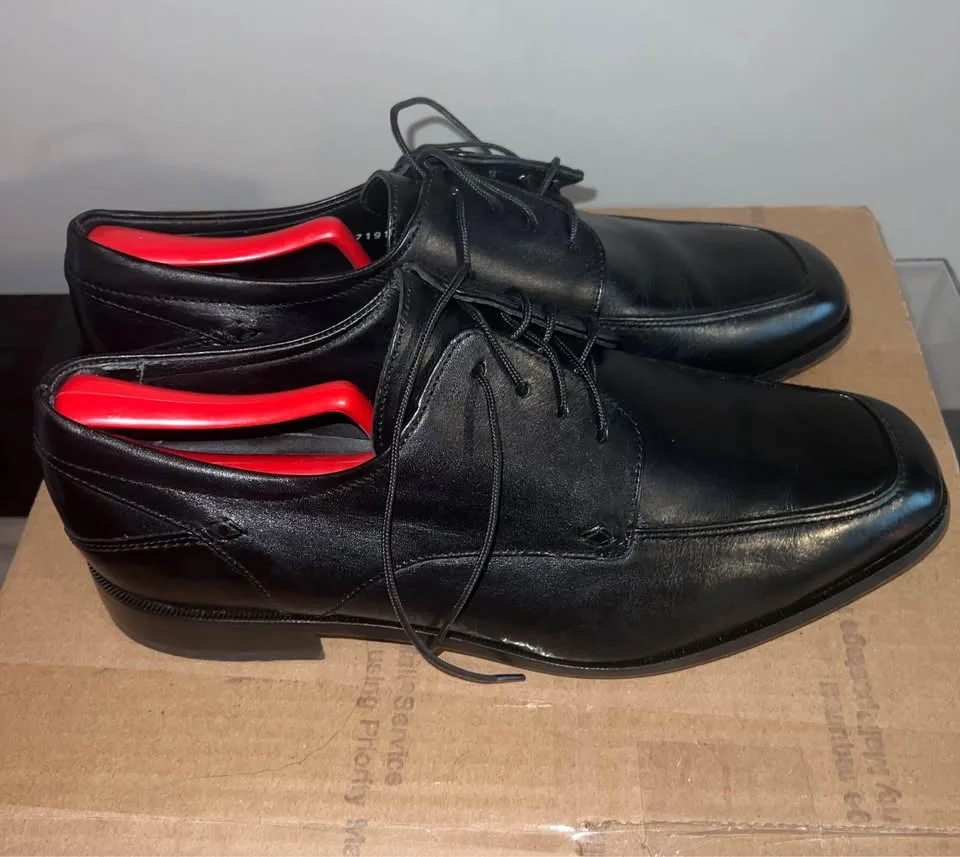 Florsheim Washington Men's Black leather Oxfords Shoes image indicator(2)