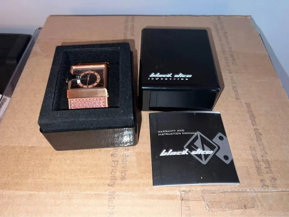 Black Dice Solo Men’s Watch image indicator(3)