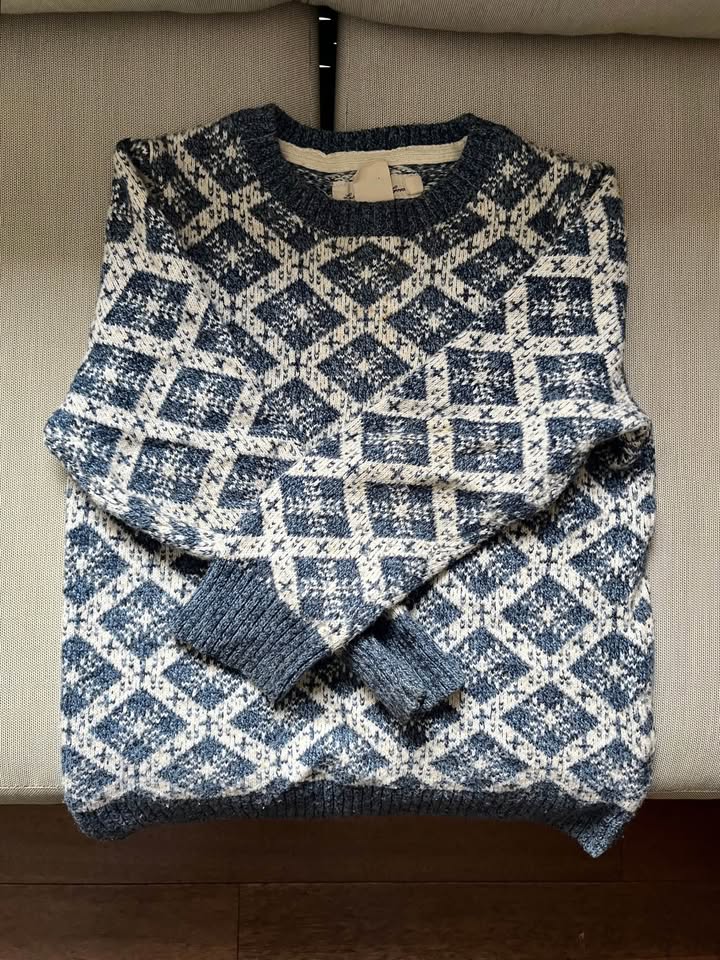 Child Patterned Sweater - photo 4