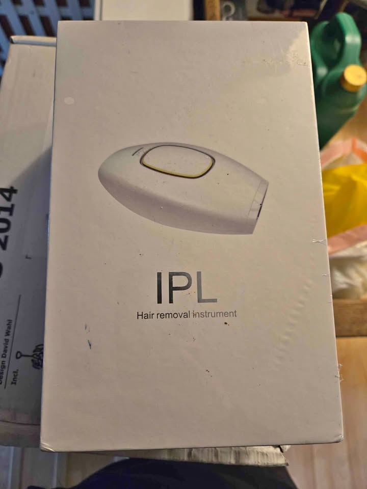 IPL hair removal instrument