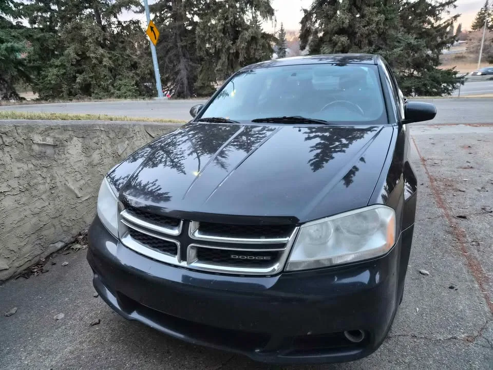 2011 Dodge Avenger SXT image indicator(2)