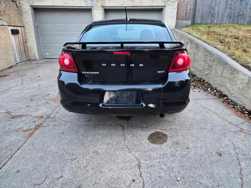 2011 Dodge Avenger SXT image indicator(5)