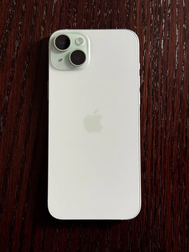 iPhone 15 Plus 128 GB image indicator(4)