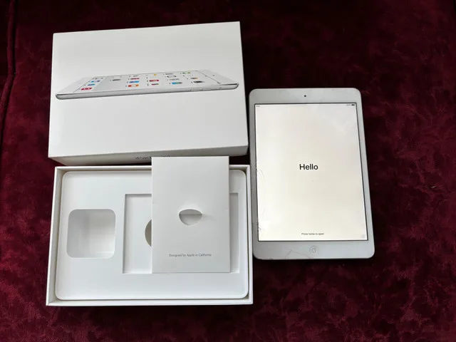 iPad mini 2 32gb cracked screen image indicator(2)