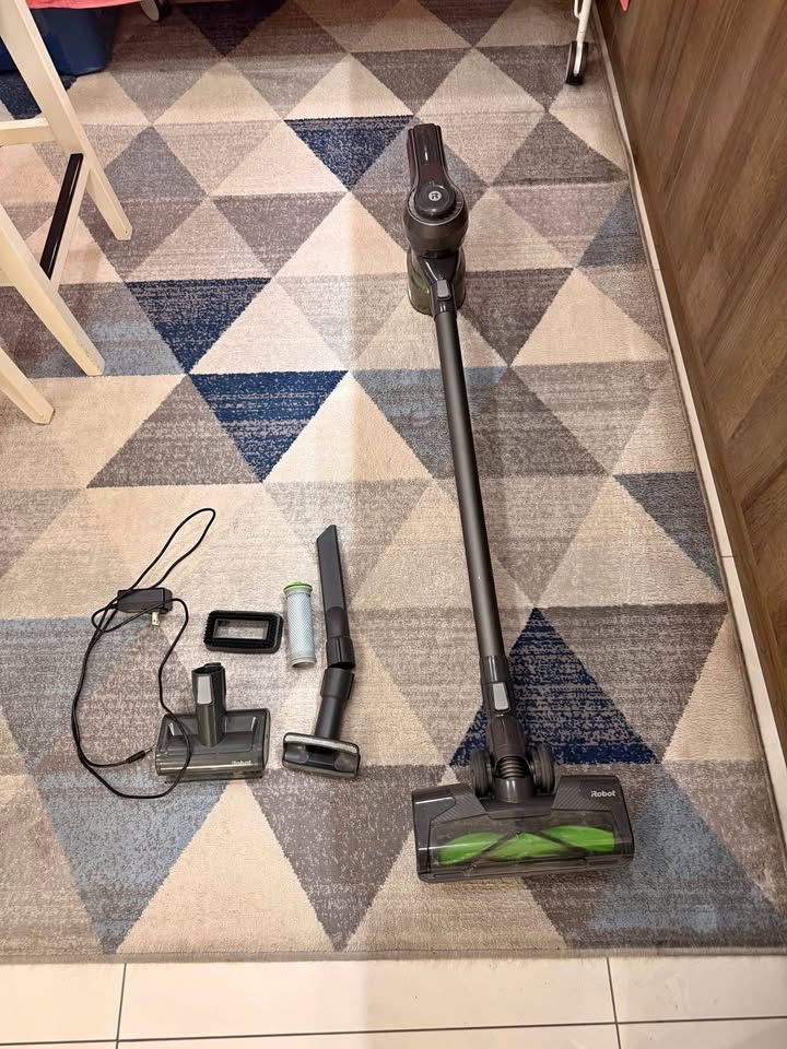 iRobot® H1 Handheld Vacuum