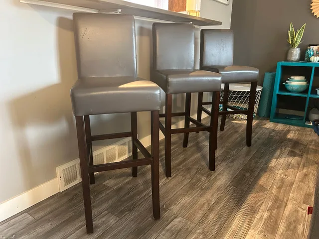 3 BAR STOOLS with NEW stretchy seat covers image indicator(4)