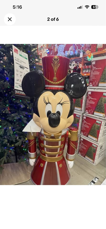 5 Ft LED Holiday Minnie Mouse Nutcracker – Home Depot 2025 - photo 3