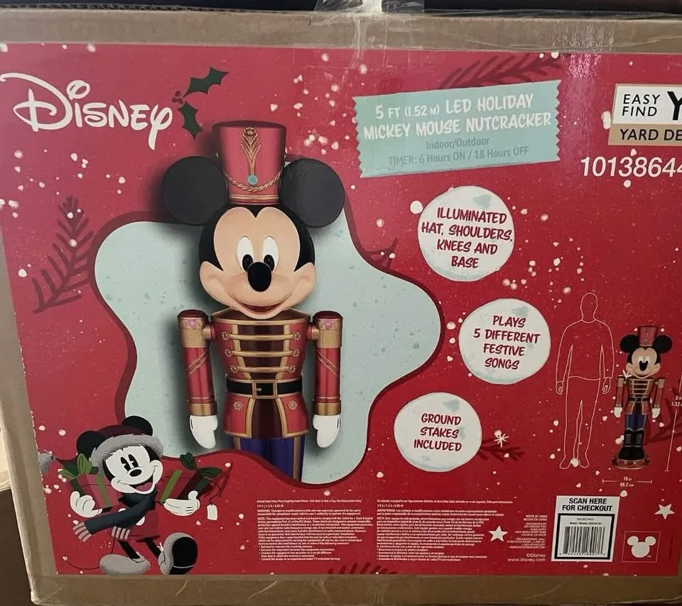 Disney 5Ft LED MICKEY MOUSE Nutcracker NEW 2025 image indicator(5)