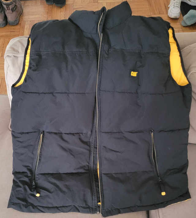 XL PUFFER VEST. BLACK AND YELLOW - photo 3