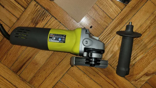 ANGEL GRINDER. RYOBI image indicator(2)