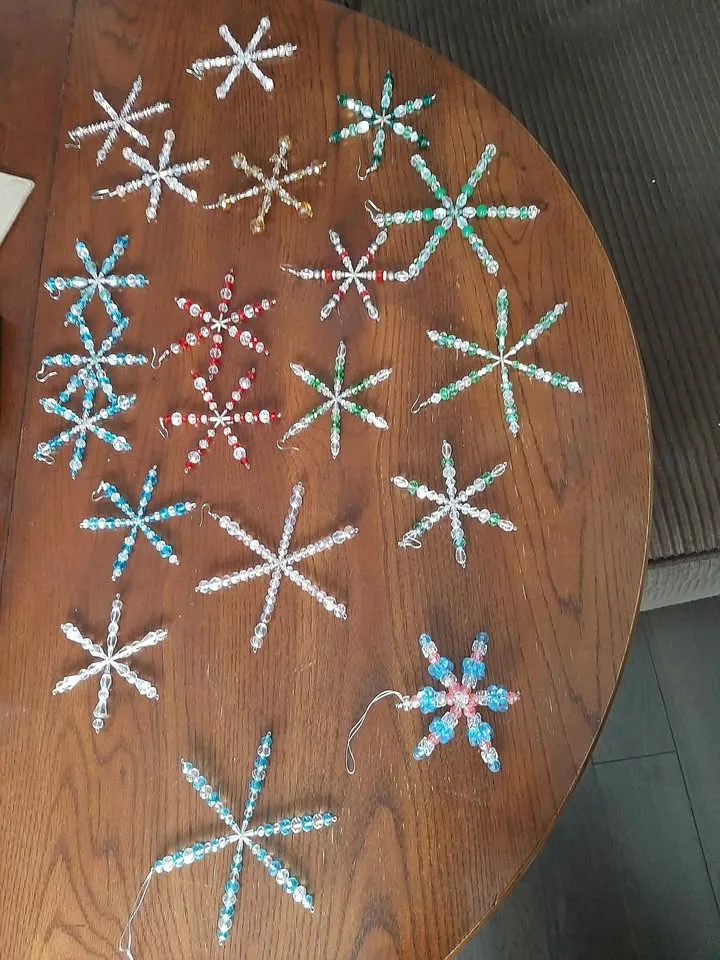 Hand made beaded Snow Flakes image indicator(8)