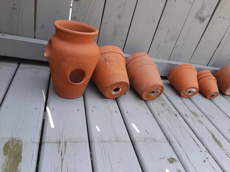 Household Items: Pots, Hoses, Fire Pit, More image indicator(3)