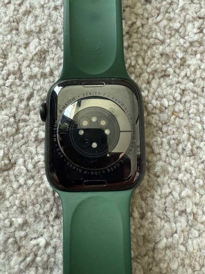 Apple Watches Series 7 45 mm GPS, Green aluminium - photo 4