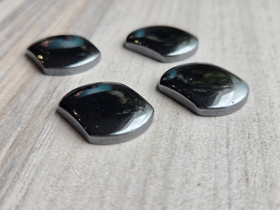 Natural hematite loafs - photo 3