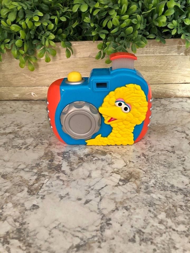 Playskool Sesame Street Big Bird Camera