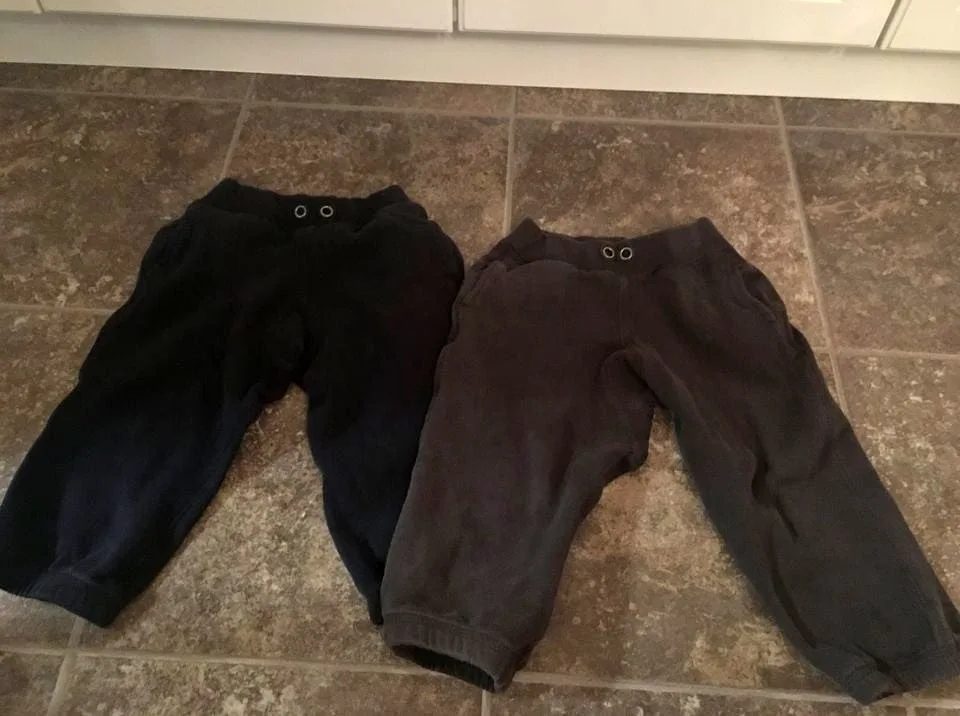Boys Sweatpants (2) - Size 3T thumbnail
