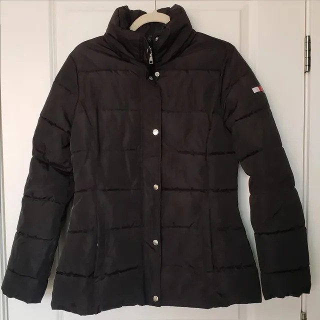 Tommy Hilfiger Black Puff/Bubble Jacket, Small to Medium (4-6)