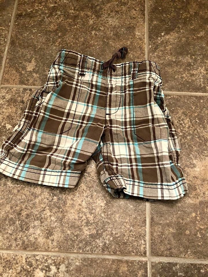 Boys Brown Plaid Shorts (Carter's) - Size 2T