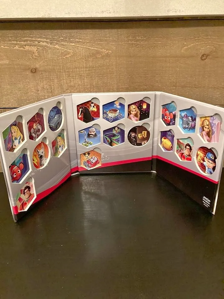 Disney Infinity Power Disc Collector Book - New thumbnail